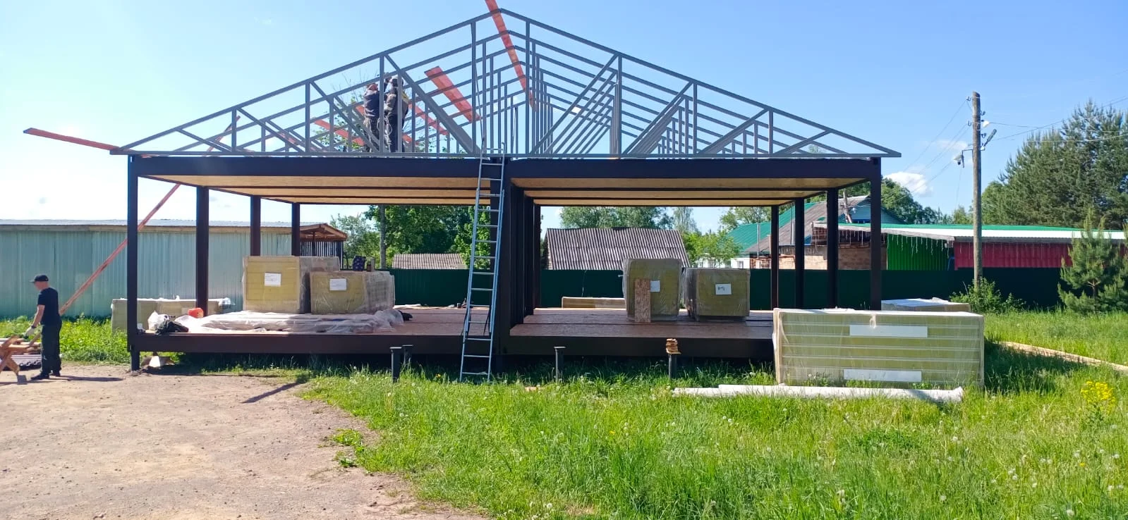 В деревне Бакино началось строительство нового ФАПа.